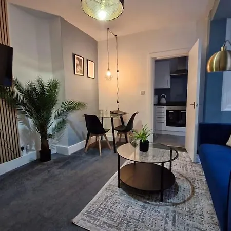 Stylish Maisonette With Hot Tub Brighton Exterior photo